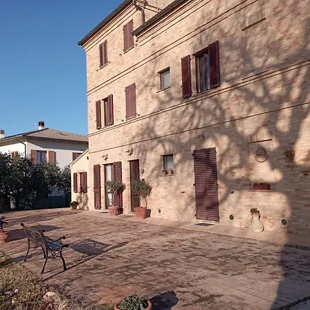 Affittacamere Le Querce Montefano